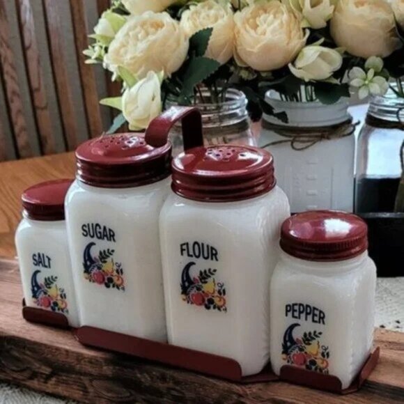 1930 Hazel-Atlas Glass Shake Set - Picture 2 of 10